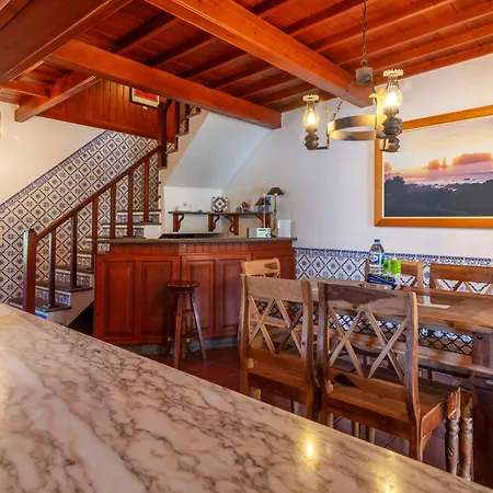 Heated Saltwater Pool-Private Beachside Oasis فيلة موستيروس