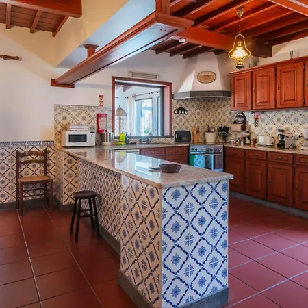 Βίλα Heated Saltwater Pool-Private Beachside Oasis