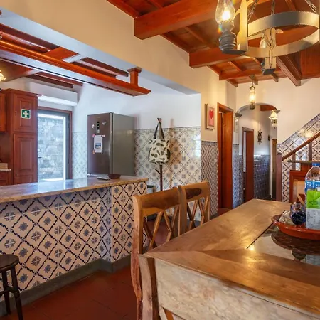 Heated Saltwater Pool-Private Beachside Oasis * Mosteiros (Azores)