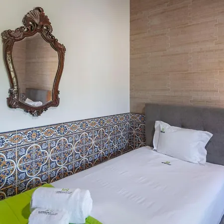 Heated Saltwater Pool-Private Beachside Oasis Mosteiros (Azores)