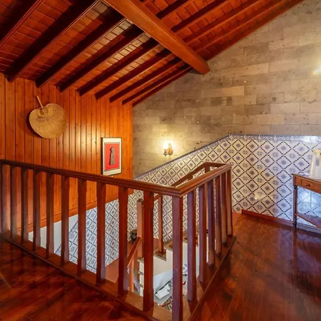 Heated Saltwater Pool-Private Beachside Oasis Mosteiros (Azores)