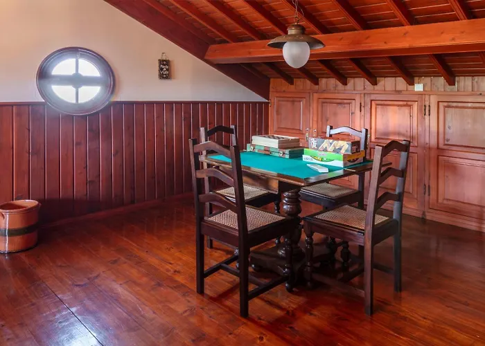 וילה Heated Saltwater Pool-private Beachside Oasis מוסטיירוס