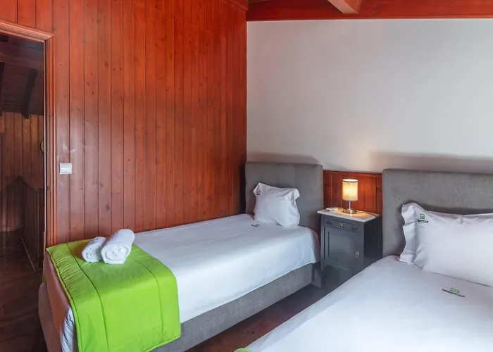 וילה Heated Saltwater Pool-private Beachside Oasis מוסטיירוס