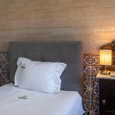 Heated Saltwater Pool-Private Beachside Oasis *