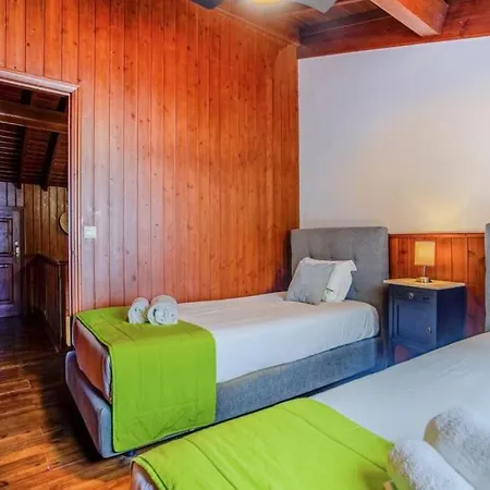 Heated Saltwater Pool-private Beachside Oasis Mosteiros (Azores)