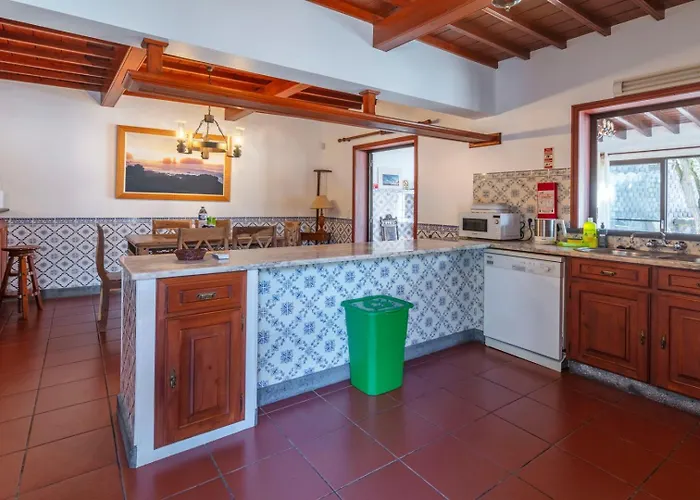 Villa Heated Saltwater Pool-private Beachside Oasis Mosteiros (Azores)