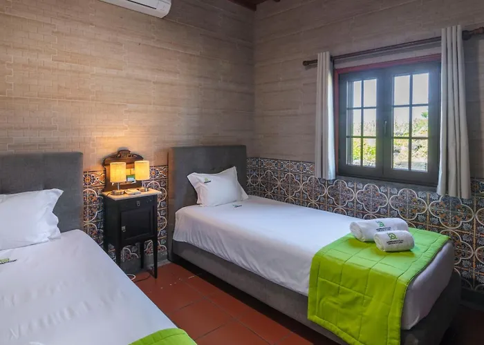 Heated Saltwater Pool-private Beachside Oasis Villa Mosteiros (Azores)