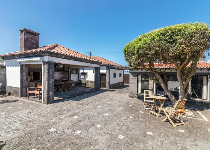 Heated Saltwater Pool-private Beachside Oasis * Mosteiros (Azores)